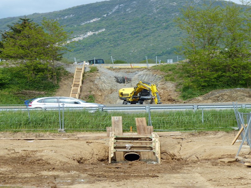 verlegtes Neurohr Ø 600mm, new pipe Ø 600mm (24