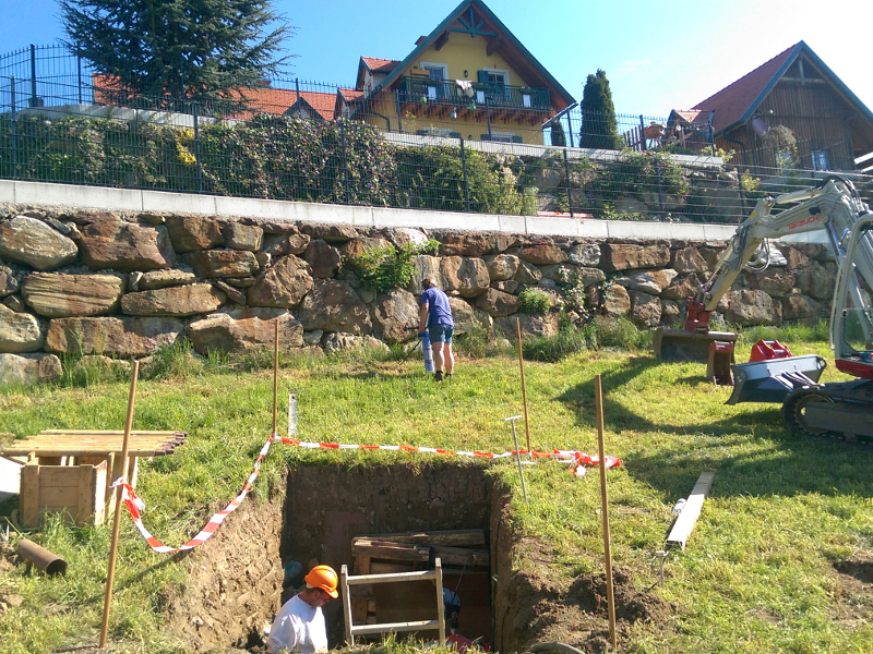 Unterquerung von Mauern, non-disruptive crossing © TERRA AG, Reiden, Switzerland