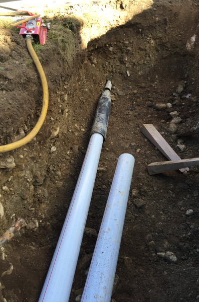 Road crossing with a TERRA-HAMMER T 105 S underground piercing tool (mole), pic 3