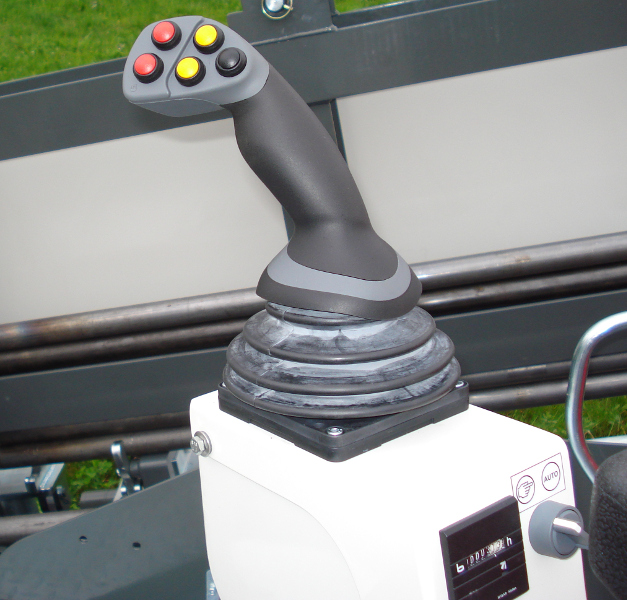 TERRA-JET 2808 S lays power pable in Paide, Estonia, pic 7