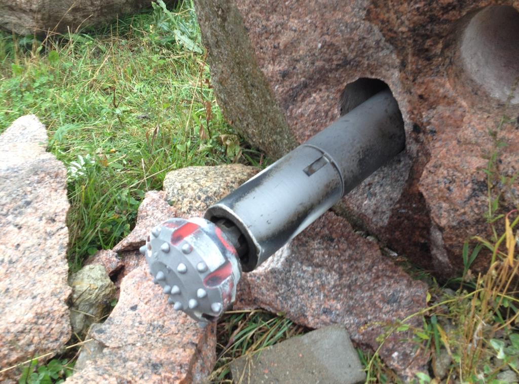 Fluid Rock Drilling