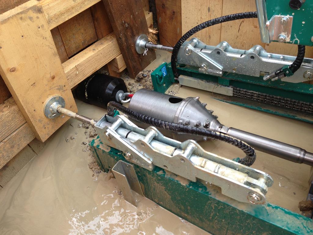 Pulling of the pipe right into the pit