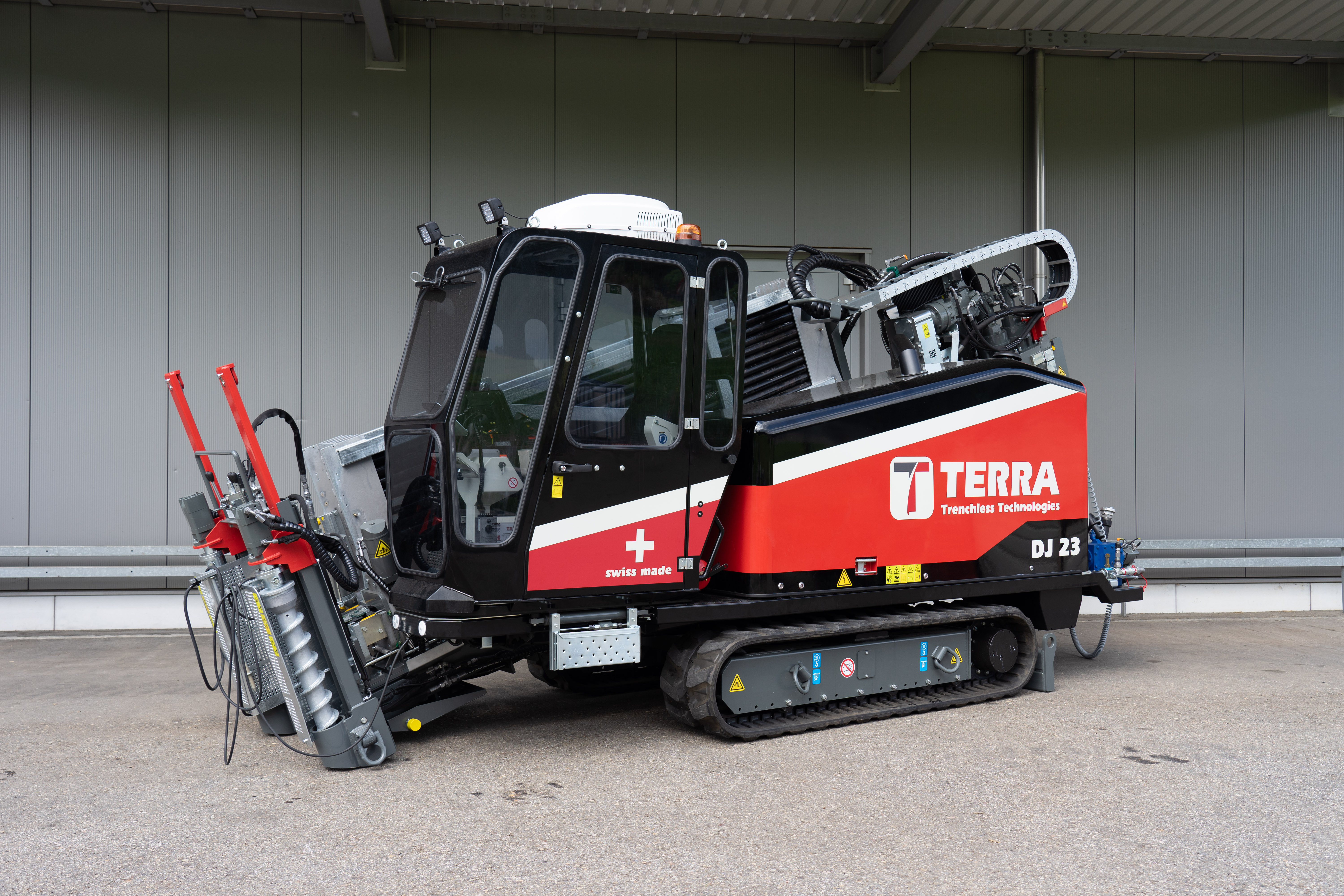 101 HP strong Deutz Diesel enginge - the TERRA-JET DJ 23